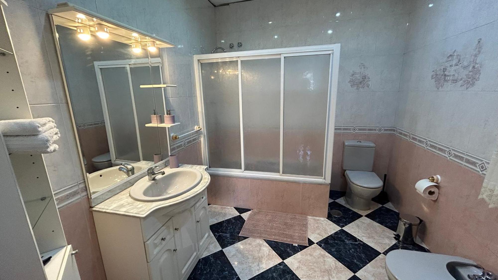 Апартаменти Piso En Malaga Arenas Екстер'єр фото