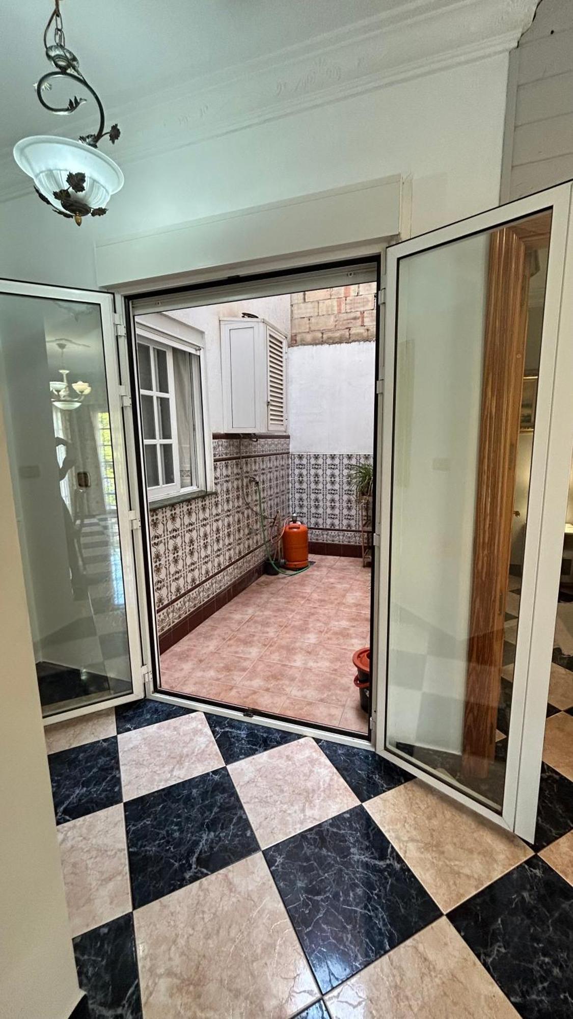 Апартаменти Piso En Malaga Arenas Екстер'єр фото